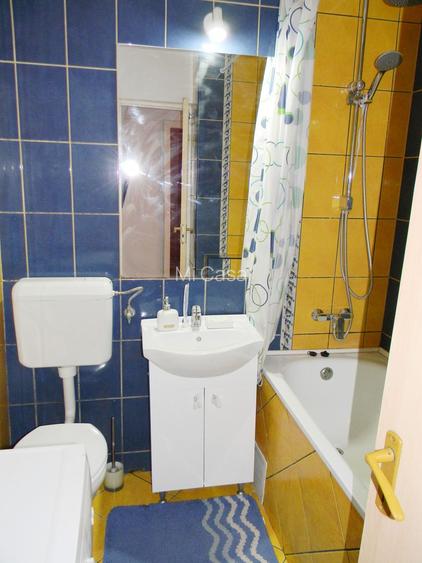 Apartament cu 3 camere mobilate,cartier Tractoru - 7