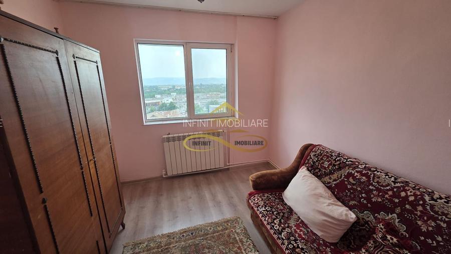 Apartament cu 3 camere de vanzare pe Strada Alecu Russo - 5
