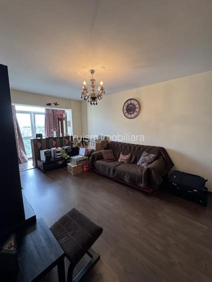 Apartament 2 camere, etaj 6/8, Malu Rosu - 2