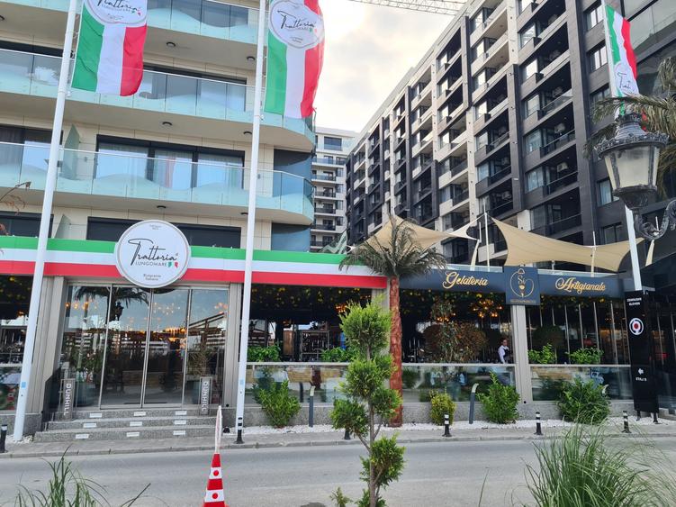 Studio Mamaia Nord prima linie la mare - plaja Azimuth 82000 euro