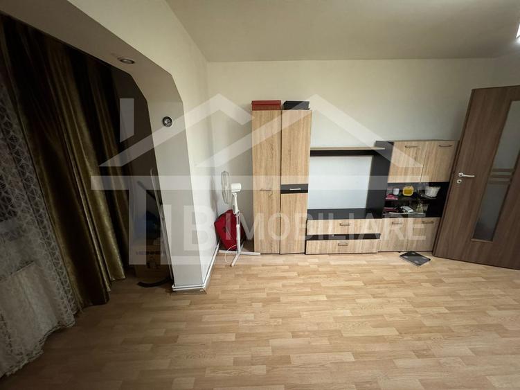Apartament cu 3 camere, 54mp, Zona Dambu Pietros