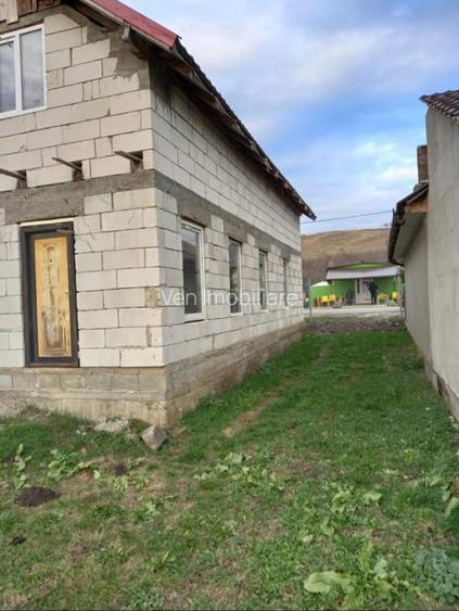 Casă de vânzare – la 15 km de Bistrița - 3