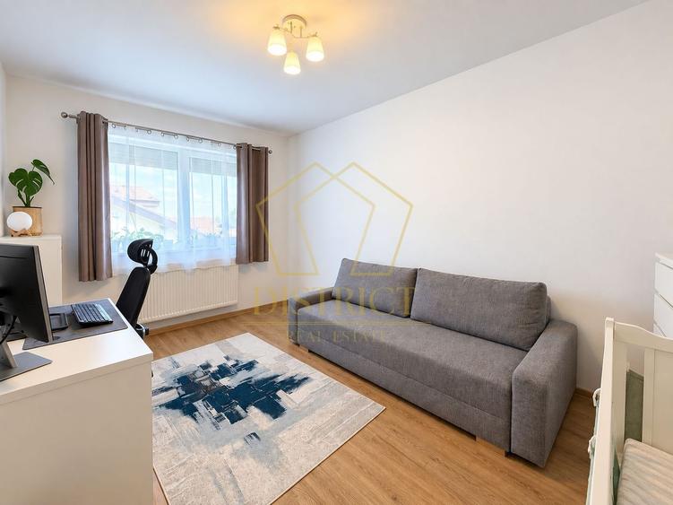 Apartament Superb cu 3 camere mobilat | terasa de 12 mp | Giroc | asfalt.