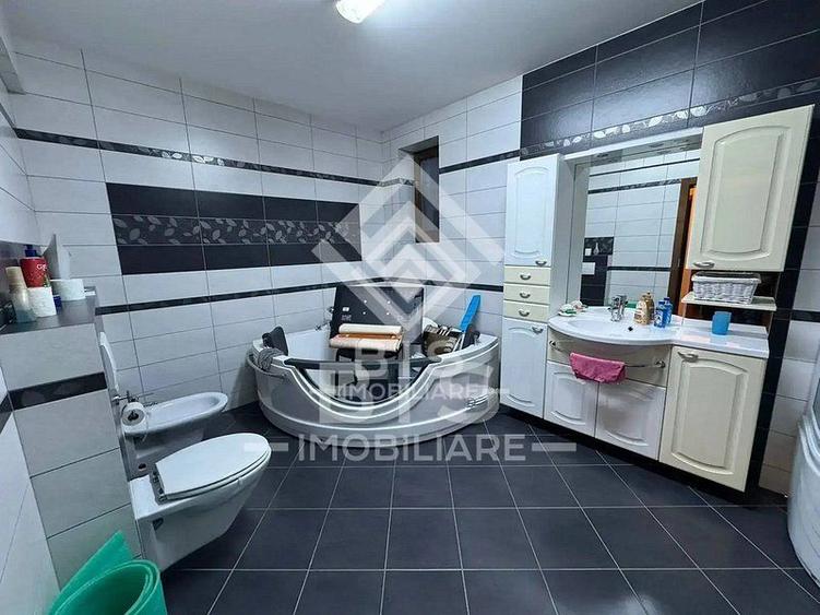 Casa P+M - P-ța Petru Rareș 400mp Teren