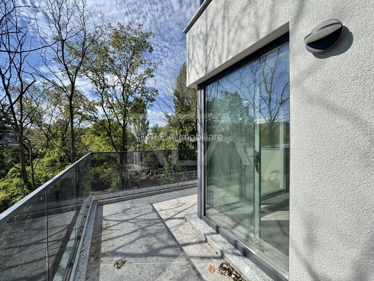 3 camere cu vedere superba Ultracentral - 2