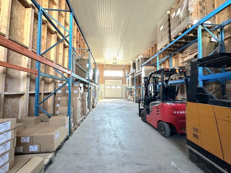 Hala de vanzare in zona industriala din 23 August Constanta