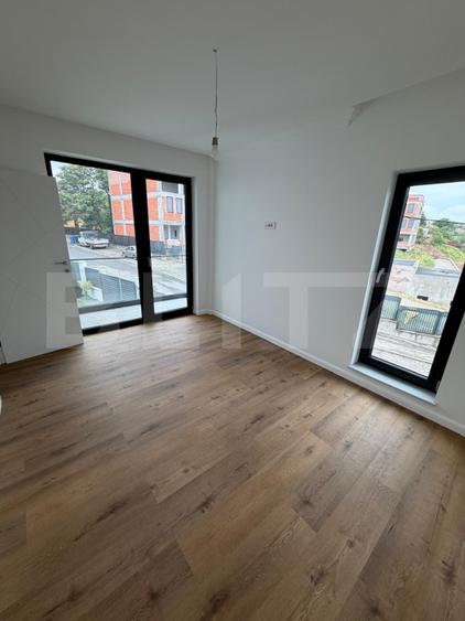Casa 4 camere, 200 mp, teren 305 mp, zona Piata Chiriac
