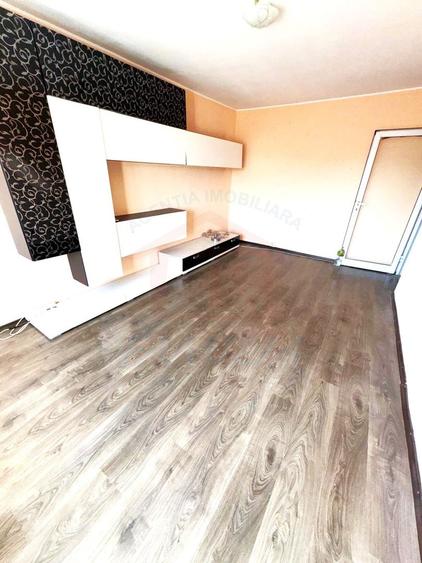 59.9oo euro, apartament 3 camere, decomandat, Micro 16
