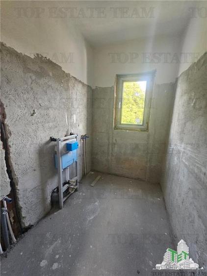 Vila lux 4 camere (179mp totali) - Iuliu Maniu/sector 6
