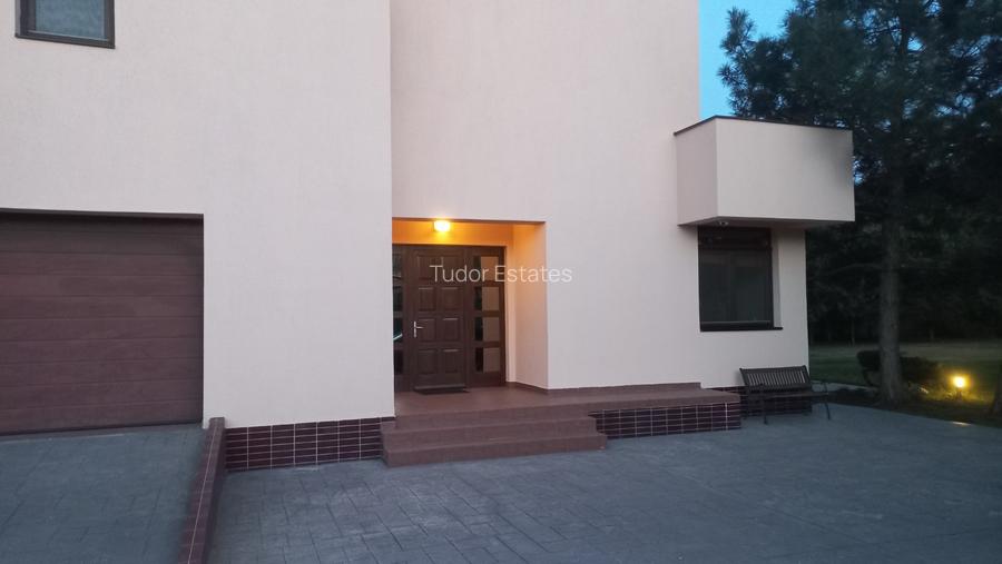 Elegant Individual Villa with Expansive 1,700 sq. m garden in Pipera - 14
