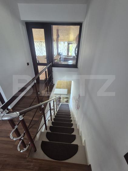 Casa de vanzare, 240 mp, zona Vanatori
