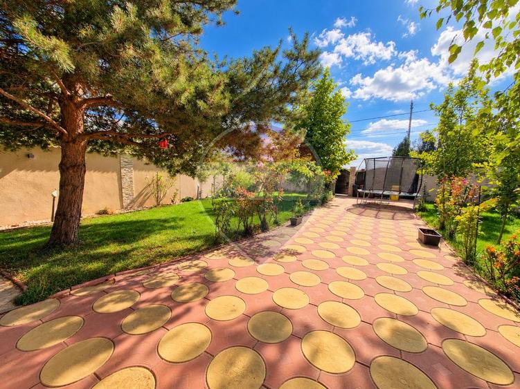 Vilă de vânzare în Ciorogârla | 6 camere | 307 mp utili | teren 487 mp