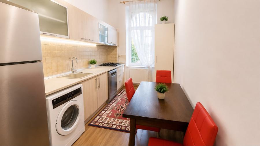 Apartament 3 camere zona Peninsulara