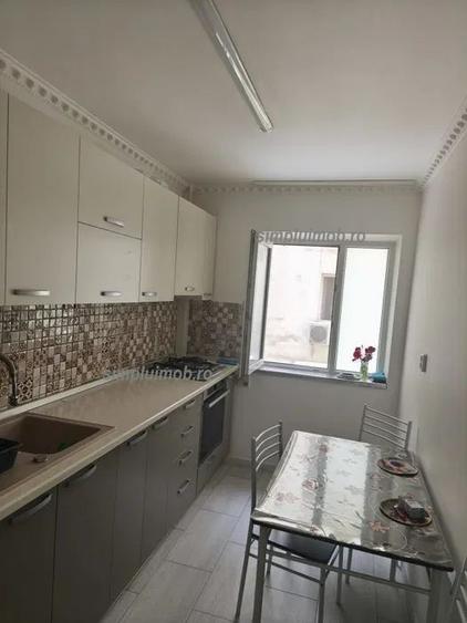 Apartament 3 Camere spatios , mobilat si utilat , Pantelimon .