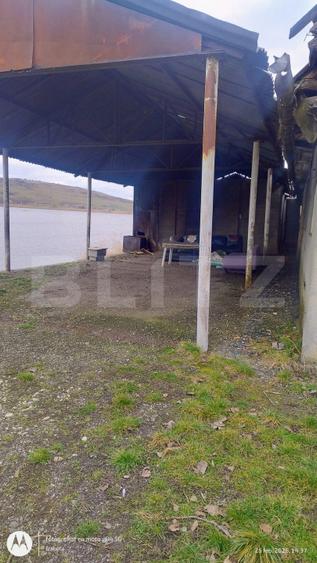 Oportunitate investițională-Proprietate cu lac privat in Geaca