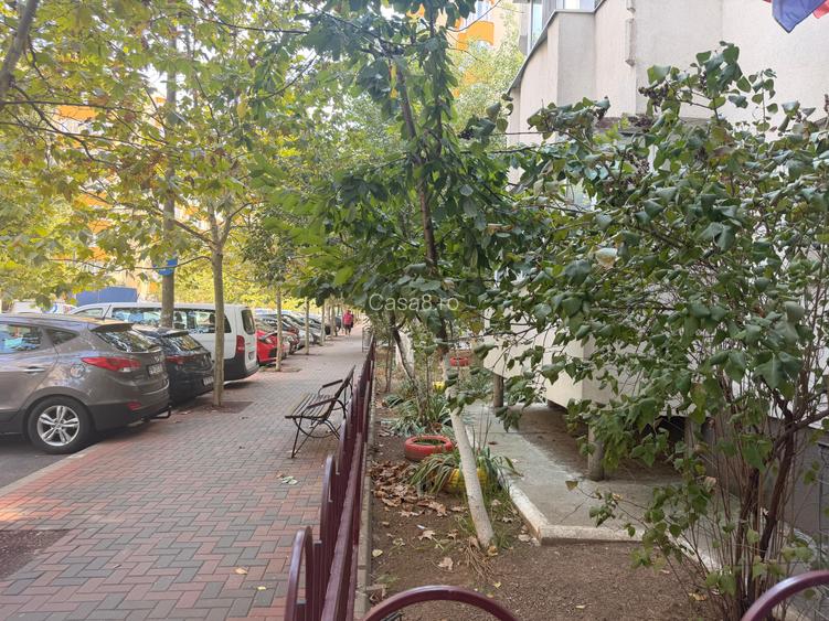 Apartament 4 Camere | Bloc 1990 | Timpuri Noi | Metrou la 10 minute - 12