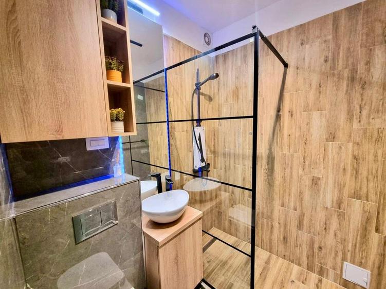 Apartament premium cu 2 camere, zonă centrală, prima închiriere + parcare