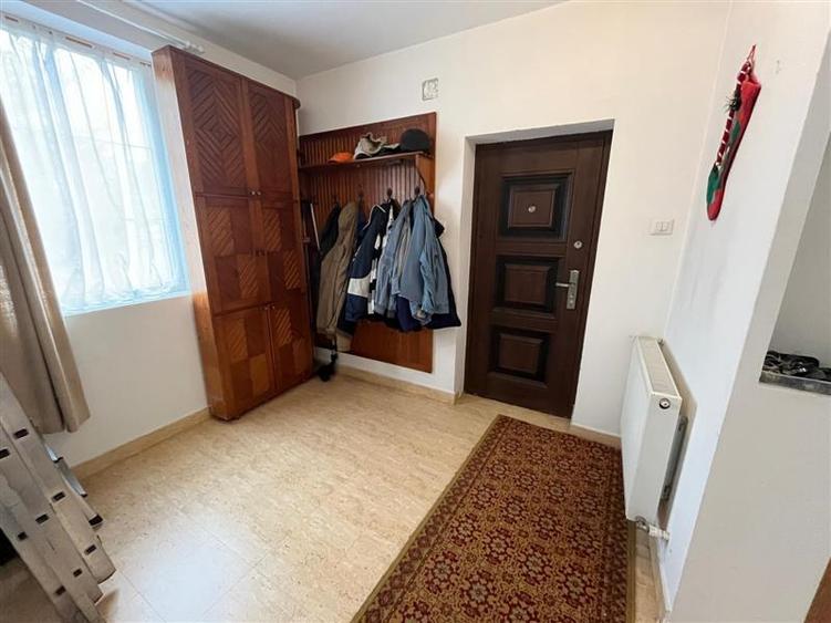 Caransebes, Casa cu Teren 385MP, Zona Racovita