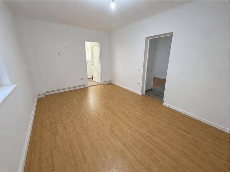 De vânzare apartament 2 camere decomandat Bulevardul Dorobantilor