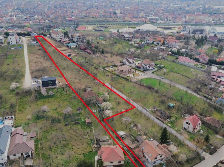 Teren Intravilan 4700 mp zona Piatra Craiului