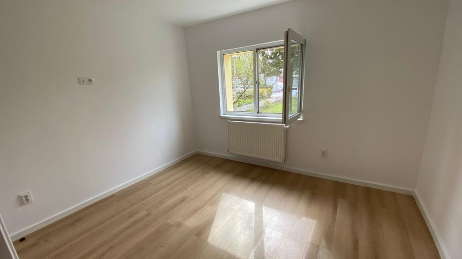 Apartament de vânzare, 3 camere, 67 mp, Zorilor zona Golden Tulip