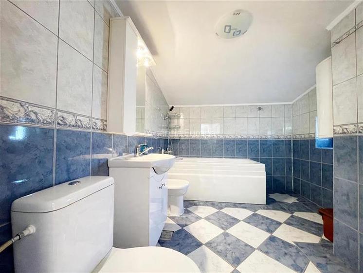 Casa de vanzare P+M zona centrala Tulcea - 24