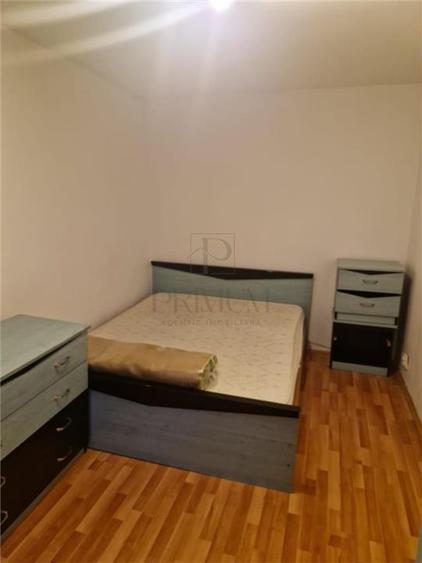 Dacia - 2 Camere - Amenajat - Boxa in CF