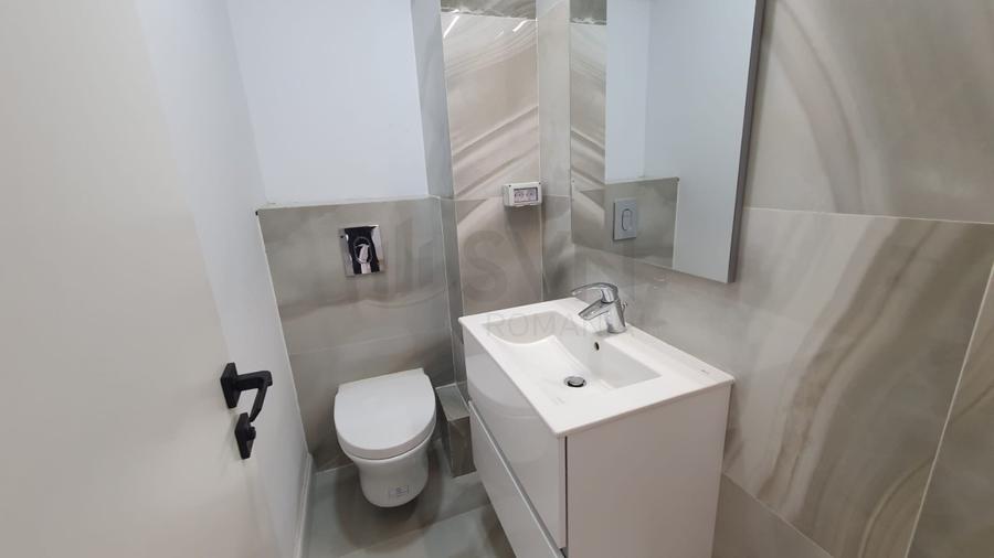 REA1019539 Apartament cu 3 camere singur pe etaj Polona