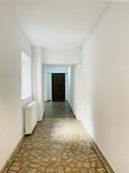 Apartament cu 3 camere de inchiriat in Piata Unirii - Fantani