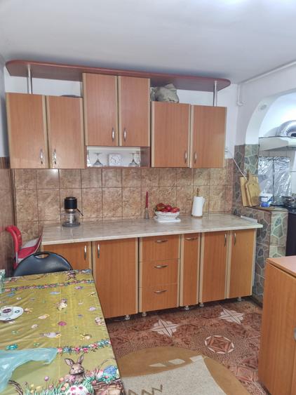 Unirii , Calea Calarasi , Hala Traian