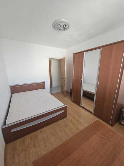 2 camere decomandat Drumul Taberei metrou Parc Moghioros