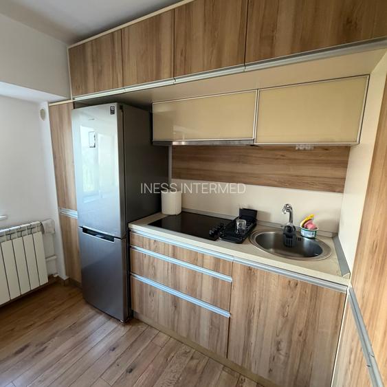 apartament nemobilat cu vedere la rond Alba Iulia | etaj 3 | 100mp | 3 camere - 9