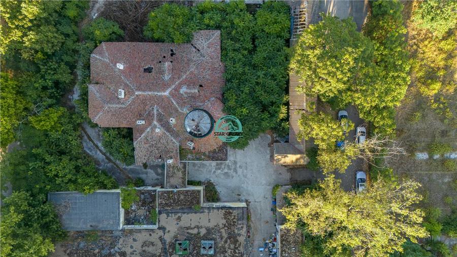 Vand fostul BAR ORIENT din MAMAIA avand teren 4371m, langa Vila Regala ( Regina