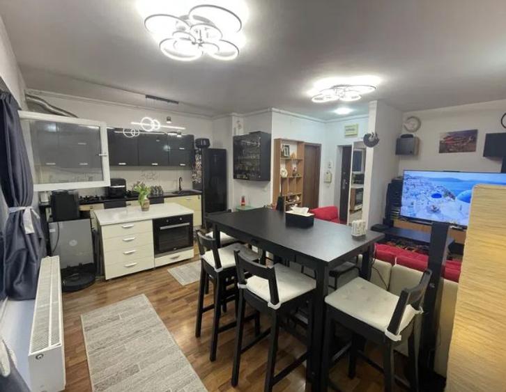 Apartament 3 Camere,Titan,Auchan,bl.2008,DECOMANDAT,Amenajat,centrala,parcare