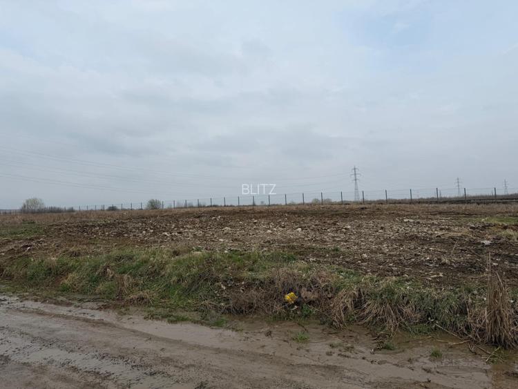 Teren intravilan, oportunitate de investitie, 5700mp, Radauti