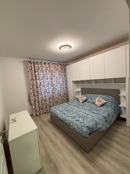 Închiriez apartament 2 camere