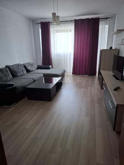 Inchiriez apartament 3 camere Pitesti-Fr Golesti - 2