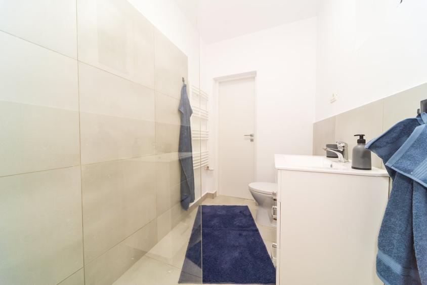 Apartament 3 camere Univeristate -ACASA!