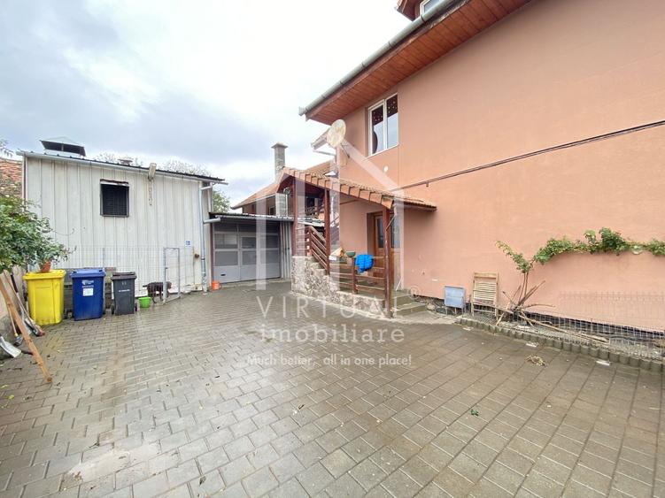 Casa de vanzare in Sibiu, 240 mp utili + 2 garaje, zona Sura Mare