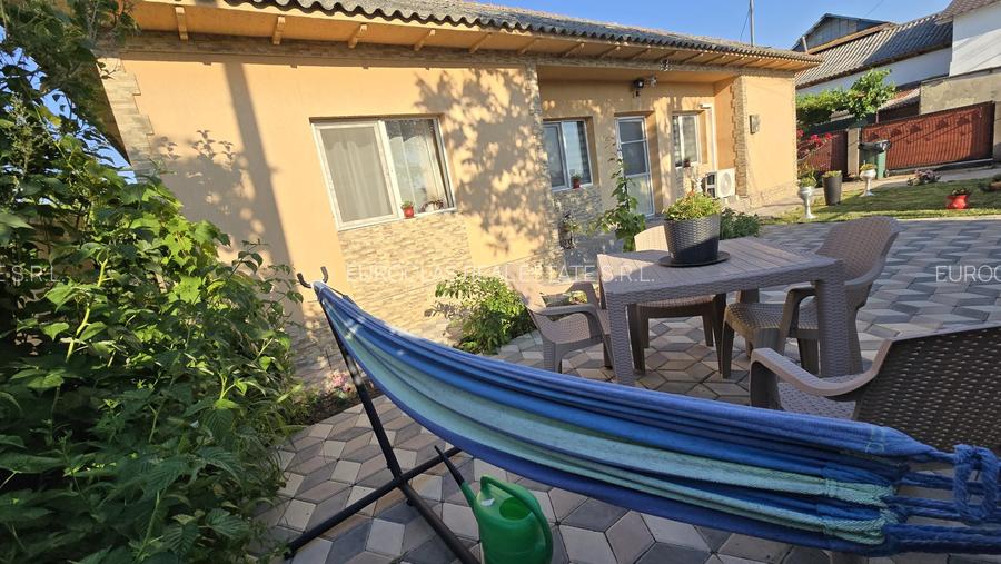 EXCLUSIVITATE! Casa Limanu - 3 camere - 148.000 euro (cod E11+E12) - 2