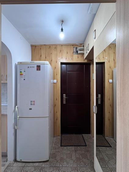 Florilor, Aleea Mimozei apart. cu doua camere de vanzare, intermediar