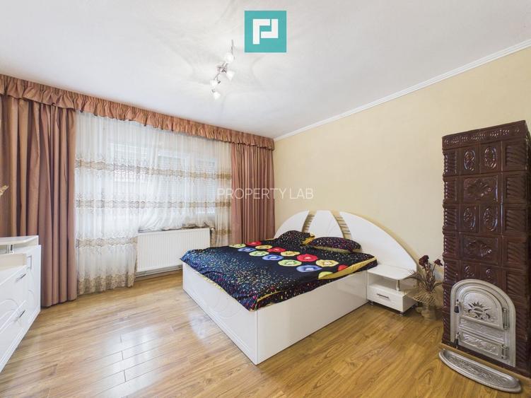 Casă complet modernizată, P+1 în Buteni, Arad - 10