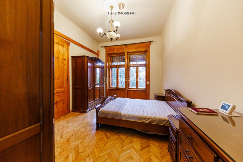 Apartament cu terasă și boxă, în Palatul Adolf Hanecker | Mal Bega - 22