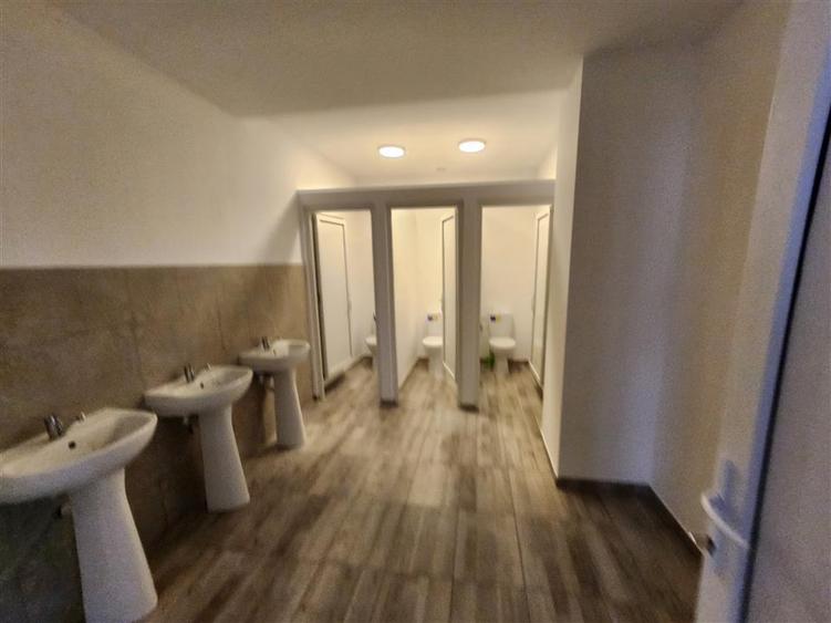 Spații de birouri 329 mp | etaj integral | 11 birouri | 3 cai acces | Lift
