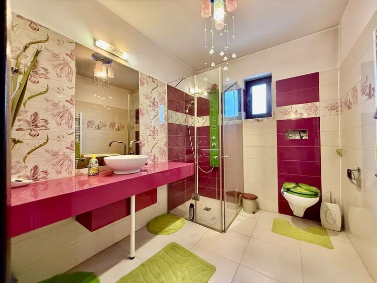 Casă elegantă cu piscină și curte generoasă – Otopeni Ferme