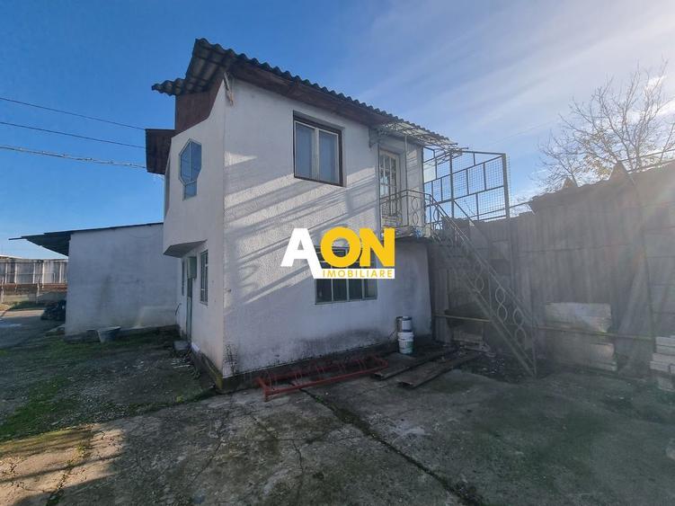 Hala de Inchiriat Zona Centrala, 750mp Utili