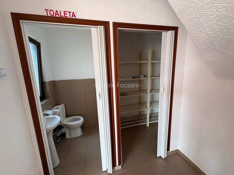 De închiriat: Spațiu Comercial 50 mp – Poziție Ultra-Centrală | Golești - 3