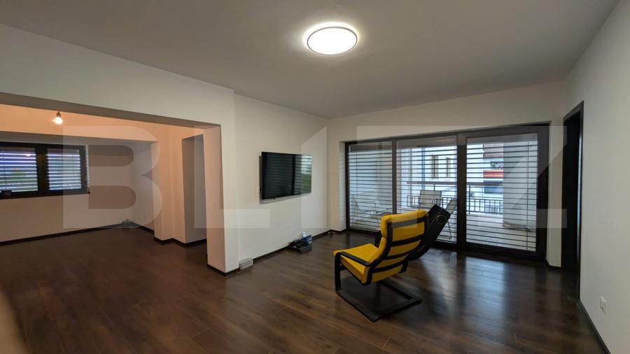 Micro 3 Apartament de inchiriat 3 camere cu 2 bai, etaj 3/4 suprafață 90 mp