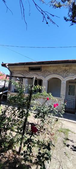 Casa caramida la strada Puskin