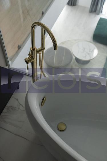 De vanzare Penthouse tip loft 3 camere Belvedere Residence